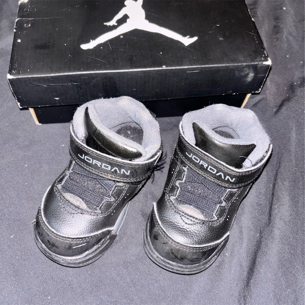 Jordan Flight Club 91 Toddler Sneakers Black Gray 5C 555330-027 w/ Box